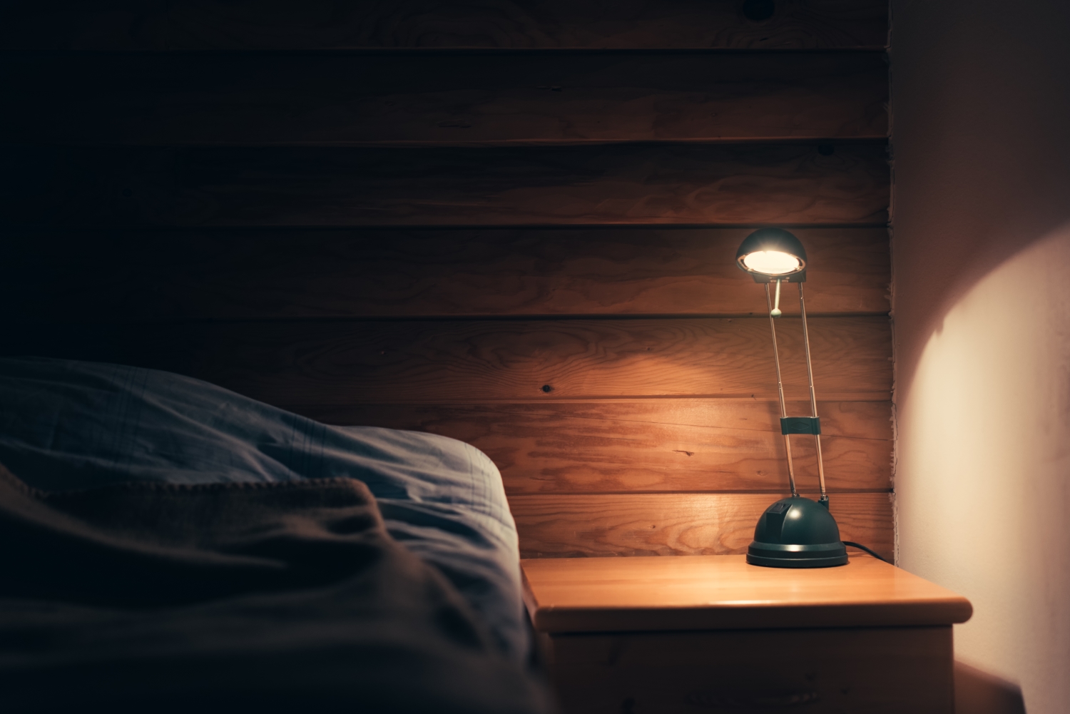 jak oświetlenie wpływa na jakość naszego snu